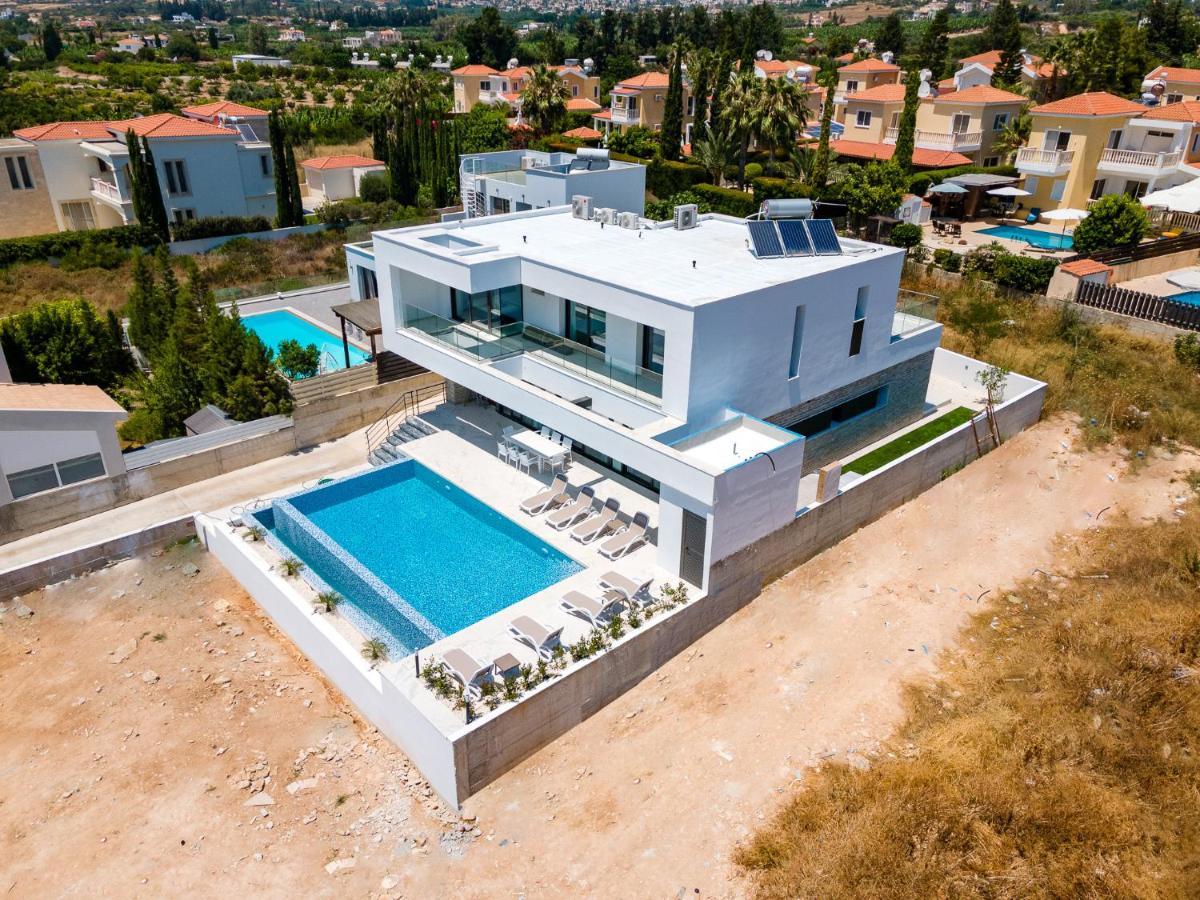 Villa Arsinoe By Ezoria Villas Coral Bay Exterior photo